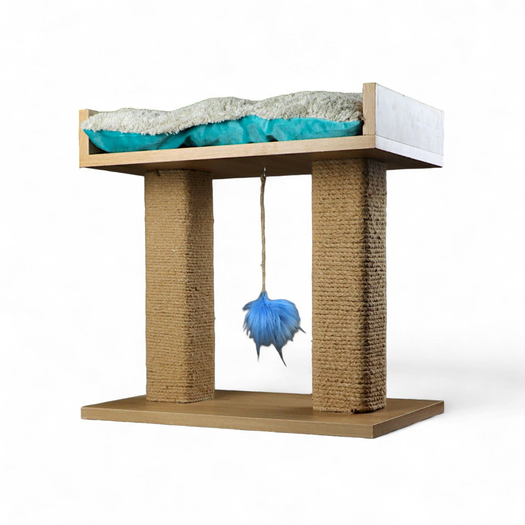 Petmoda Scratching Post and Play Tower With bed in roof With catnip