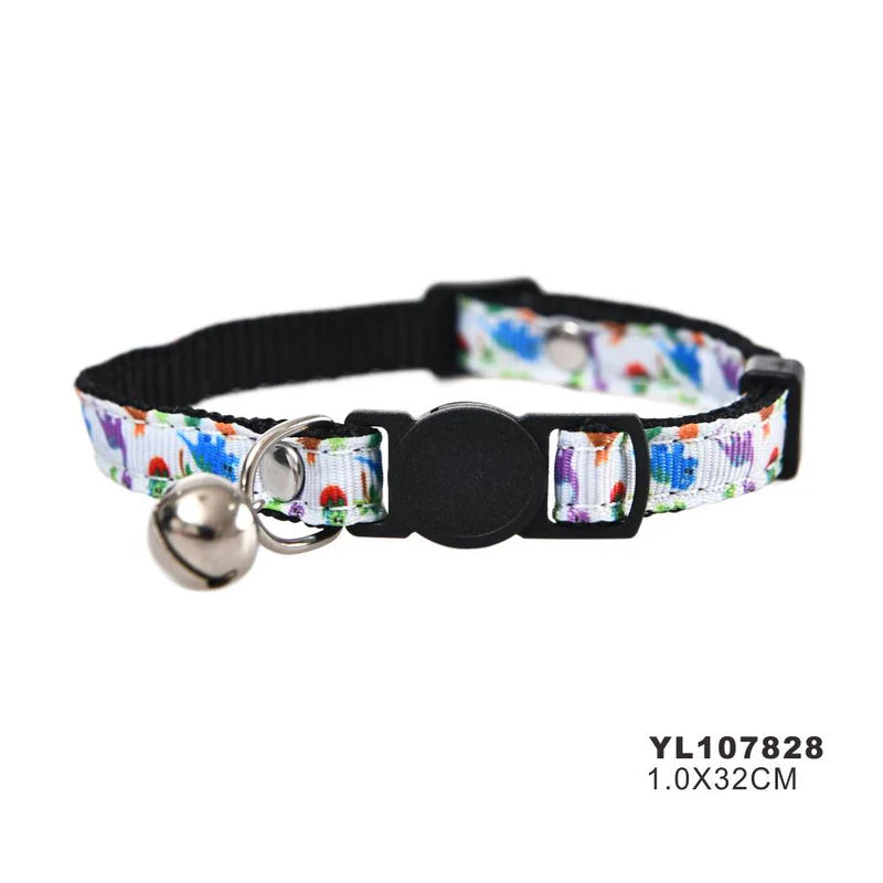 Naomi cat collar with a Bell Trixie